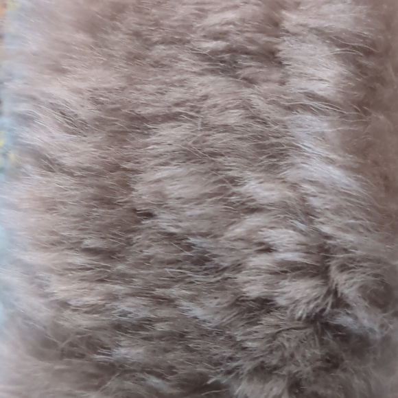 PORTOLANO* taupe suede shearling lined winter mittens size M ladies NWOT - Picture 5 of 9